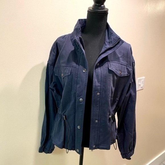 MICHAEL STARS | Twill Cropped Jacket - Picture 6 of 8